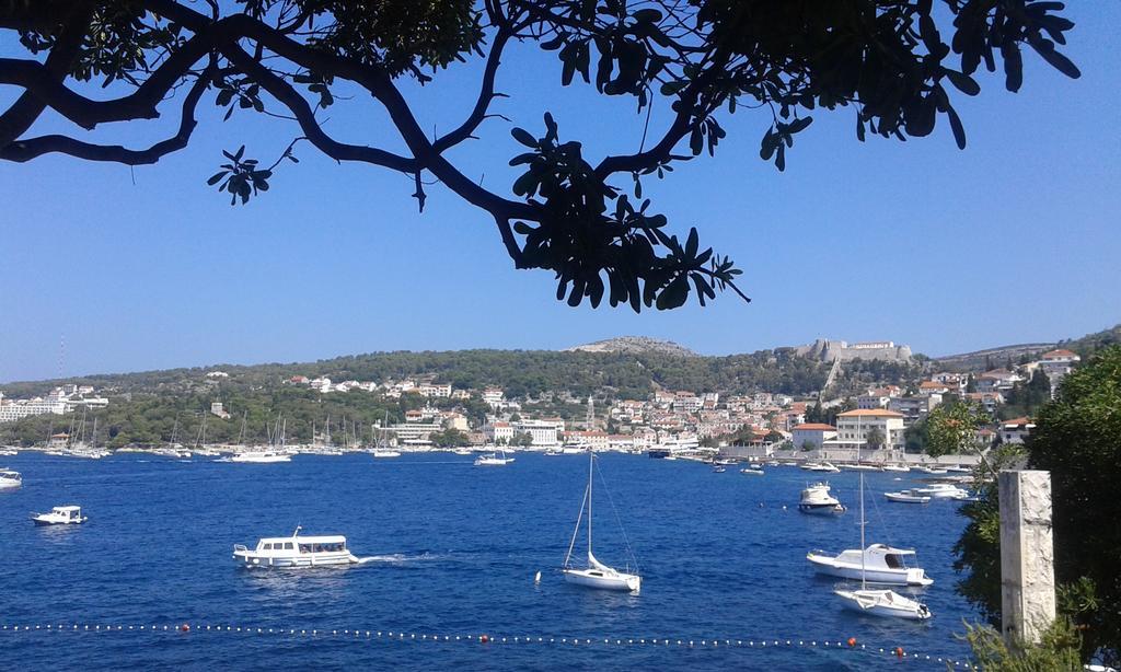 Apartman Radosic Hvar Town Luaran gambar
