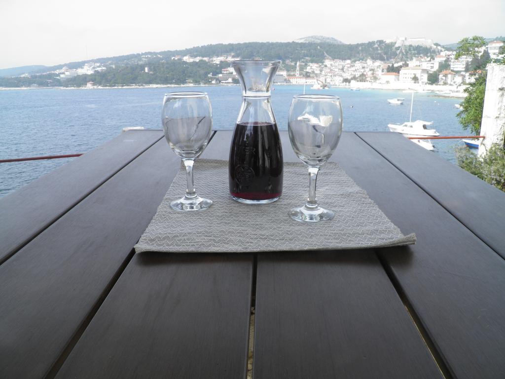 Apartman Radosic Hvar Town Luaran gambar