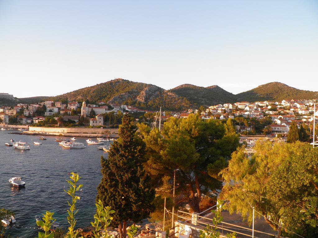 Apartman Radosic Hvar Town Luaran gambar