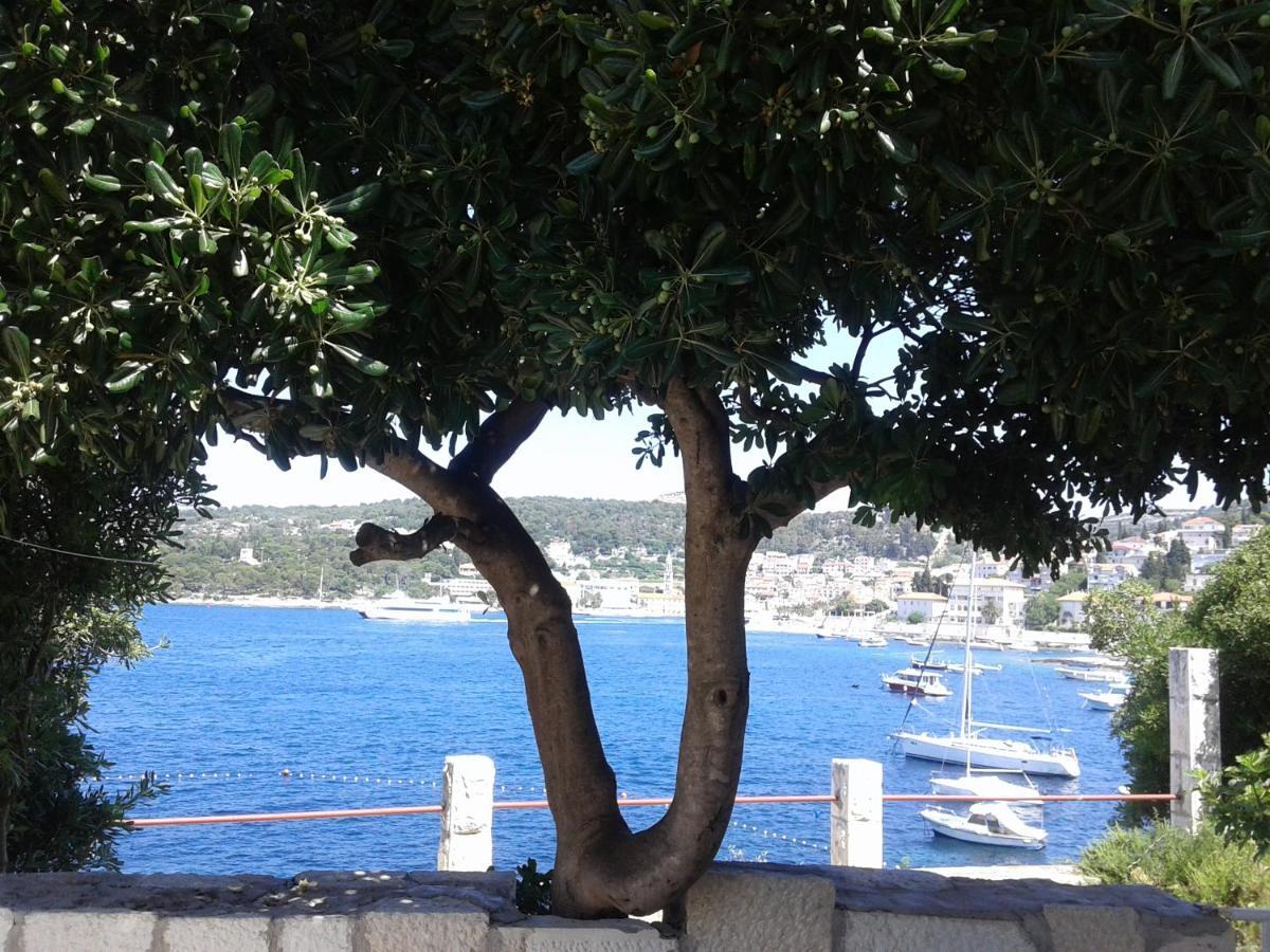 Apartman Radosic Hvar Town Luaran gambar